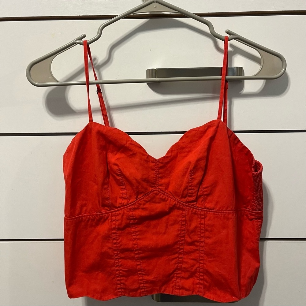 Anthropologie Maeve Scalloped Crop Top Raspberry - Picture 2 of 4
